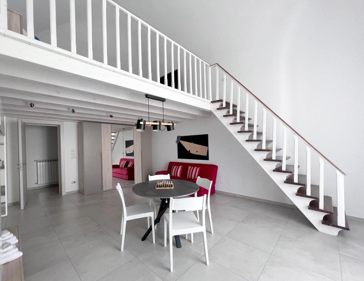Tornare Bed & Breakfast Trani Bagian luar foto